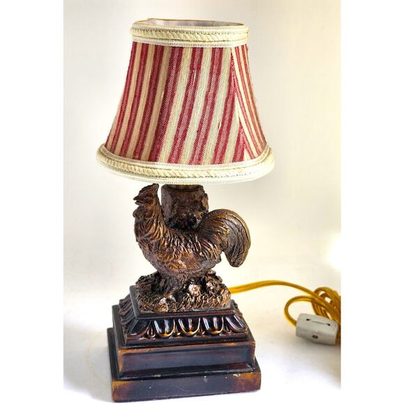 LAMP/TABLE-Rooster-Resin, Brown Rubbed Gold Finish, Toggle Switch, With Shade - Picture 1 of 16